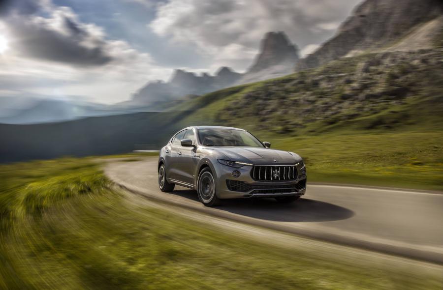  Maserati Levante S Q4 GranLusso 2017 года  (WW) (фото 4 из 47)